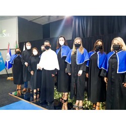 Formatura de novos profissionais de Educação - Universidade Aberta do Brasil de Campo Largo